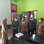 UnMal Visitasi Ke RSU Ahmad Yani Kota Metro, Pendidikan Utama Fakultas Kedokteran Rektor UnMal Ahmad Faridz (Batik Hijau) Bersama Wali Kota Metro(Coklat ASN) Saat di RSU Ahmad Yani. Mimbarpublik.com