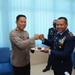 HUT TNI AU ke-75, Kapolda Kepri Berikan Kejutan