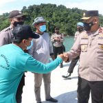 Kunjungan Kerja Wakapolda Kepri Ke Kabupaten Lingga Wakil Kepala Kepolisian Daerah Kepulauan Brigjen Pol Drs. Darmawan M.Hum beserta Rombongan melakukan rangkaian kunjungan kerja (kunker) ke Kabupaten Lingga.
