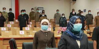 Wakil Bupati Kabupaten Tanjung Jabung Barat Hadiri Rapat Penyampaian Nota Pengantar LKPJ Bupati Tahun 2020 Paripurna Pertama DPRD Tanjab Barat Wakil Bupati Kabupaten Tanjung Jabung Barat Hadiri Rapat Penyampaian Nota Pengantar LKPJ Bupati Tahun 2020 Paripurna Pertama DPRD Tanjab Barat