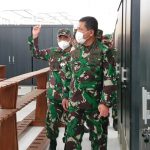 Wakasal Tinjau Fasilitas Satdik 2 TNI AL Di Mako Lantamal VI Wakil Kepala Staf Angkatan Laut (Wakasal) Laksamana Madya TNI Ahmadi Heri Purwono, S.E., M.M., saat meninjau fasilitas Satuan Pendidikan 2 TNI AL di Mako Lantamal Vl Makassar ( Foto : Nur Fajriansyah )