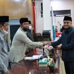 Bupati Tanjung Jabung Barat Menghadiri Rapat Paripurna Penyampaian Nota Pengantar Raperda Inisiatif Pemda di Aula DPRD Kabupaten Tanjung Jabung Barat Bupati Tanjung Jabung Barat Drs H Anwar Sadat Mag Menghadiri Rapat Paripurna Penyampaian Nota Pengantar Raperda Inisiatif Pemda Di Aula DPRD Kabupaten Tanjung Jabung Barat
