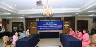 Peringati Hari Kartini, Bhayangkari dan PT Grab Menandatangani MoU Digitalisasi UMKM se-Indonesia Peringati Hari Kartini, Bhayangkari dan PT Grab Menandatangani MoU Digitalisasi UMKM se-Indonesia