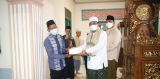 Bupati Drs H Anwar Sadat Mag Dan Wakil Bupati Hairan SH Kunjungan di Desa Penyabungan Dalam Rangka Mempercepat Pembangunan Bupati Drs H Anwar Sadat Mag Dan Wakil Bupati Hairan SH Kunjungan Di Desa Penyabungan Dalam Rangka Mempercepat Pembangunan