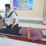 Hari ke 5 Adakan Pesantren Kilat Untuk Warga Binaan, Materi Pengurusan Jenazah Islam Jadi Penutup Pemateri Saat Memberikan Materi Pengurusan Jenazah Secara Islam Kepada Warga Binaan LPKA Kelas ll Maros. (Foto : Nur Fajriansyah)