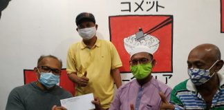 Partisipasi MCMI PC Bintan Pasca Banjir Nusa Tenggara Timur NTT Penyerahan Bantuan Langsung Tunai Ketua MCMI PC Bintan Hairudin,SH Kepada Pemuda Flores Bintan Rotal