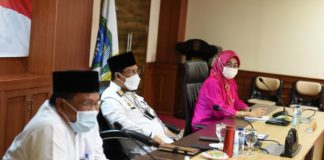 Sekda Kepri Ikuti Rakor Forsesdasi Se-Indonesia Sekda Kepri ikuti Rakor Forsesdasi se-indonesia