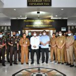 Pemprov Kepri Serahkan Bantuan Satu Unit Ambulans ke Kejati Kepri