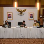 Angka Covid-19 Meningkat, Pemprov Kepri Bersama Forkopimda Gelar Rakor Pemerintah Provinsi Kepri bersama Forkopimda melaksanakan Rakor yang membahas percepatan penanganan Covid – 19 di wilayah Provinsi Kepulauan Riau, bertempat Aula Rapat Kantor Gubernur Provinsi Kepri, Tanjungpinang, Kamis (20/5/2021).