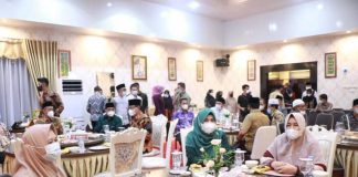 Bupati Drs H Anwar Sadat Silaturrahim ke Kabupaten Indragiri Hilir Bupati Drs H Anwar Sadat Silaturrahim ke Kabupaten Indragiri Hilir