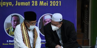 Rektor IIB Darmajaya Masuk Anggota Majelis Pakar, JK Ajak Makmurkan Masjid dan Sejahterakan Warga Sekitar Rektor IIB Darmajaya Masuk Anggota Majelis Pakar, JK Ajak Makmurkan Masjid dan Sejahterakan Warga Sekitar