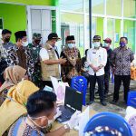 Bupati Karimun Tinjau Langsung Pelaksanaan Vaksinasi di Kecamatan Durai