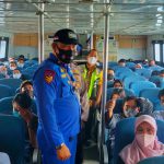 Berikan Himbauan Prokes, Ditpolairud Polda Kerpri Sambangi Pelabuhan