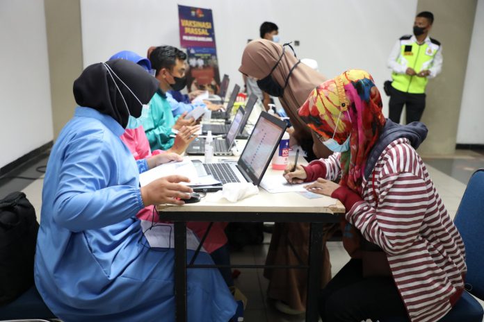 BUBU Hang Nadim Batam Fasilitasi Vaksinasi Covid-19 untuk Stakeholders di Lingkungan Bandara Hang Nadim Batam | Foto : Istimewa