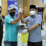 Bupati Tanjung Jabung Barat Mengikuti Kegiatan Launching Gerakan Serempak Pekan Vaksinasi LANSIA Secara Virtual Bupati Tanjung Jabung Barat Mengikuti Kegiatan Launching Gerakan Serempak Pekan Vaksinasi LANSIA Secara Virtual