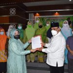 Bupati Karimun Terima Aspirasi Kaum Perempuan Bupati Karimun, Aunur Rapiq menerima aspirasi kaum perempuan