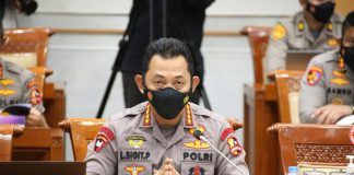 Kapolri Sebut 24.878 Tersangka Ditangkap Terkait Narkoba Sepanjang Januari-Juni 2021 Kapolri Listyo Sigit saat Rapat Kerja (Raker) Komisi III DPR RI di Kompleks Parlemen, Jakarta, Rabu, 16 Juni 2021.