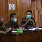 Wakil Bupati Tanjung Jabung Barat Pimpin Rapat Pembahasan dan Evaluasi Kegiatan Tim Satuan Gugus Tugas Covid-19 di Pola Utama Kantor Bupati Wakil Bupati Tanjung Jabung Barat Memimpin Rapat Pembahasan Dan Evaluasi Kegiatan Tim Satuan Gugus Tugas (Satgas) Covid-19 Di Pola Utama Kantor Bupati