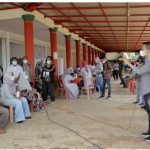 Vaksinasi Jadi Harapan Di Tengah Naik Turunnya Angka Covid-19 Wakil Wali Kota Batam Amsakar Achmad memantau pelaksanaan vaksinasi wilayah Sekupang yang digelar di area Vihara Samudra Dharma, Tiban Mentarau, Sabtu (19/6/2021).