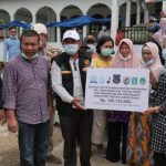 Bupati Kabupaten Tanjung Jabung Barat Bersama Rombongan Kunjungi Lokasi Kebakaran di Desa Mendahara Tengah Bupati Kabupaten Tanjung Jabung Barat Bersama Rombongan Kunjungi Lokasi Kebakaran Di Desa Mendahara Tengah