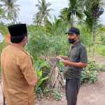 Bupati Bersama Kapolres dan Dandim ‘Blusukan’ Sambil Membagi-bagikan Sembako, Masker dan Hewan Ternak Bupati Bersama Kapolres dan Dandim 'Blusukan' Sambil Membagi-bagikan Sembako, Masker dan Hewan Ternak