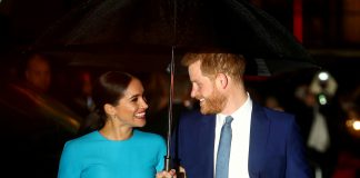 Harry-Meghan Memakai Nama Ratu dan Putri Diana untuk Putrinya Pangeran Harry dan Meghan Markle | Foto: Reuters