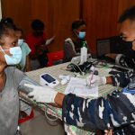 TNI AL Kembali Laksanakan Serbuan Vaksin kepada Warga Kampung Pesisir Dok IX