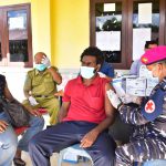 TNI AL Laksanakan Program Serbuan Vaksinasi kepada Masyarakat Distrik Aimas