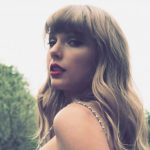 Musisi Taylor Swift Rayakan Satu Tahun Albumnya “Folklore”