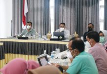 Pemkot Metro Gelar Rakor Satgas Covid-19 Tentang PPKM Semakin di Perketat Rapat Koordinasi (Rakor) Satgas Covid-19 tentang PPKM di Perketat secara Tinggi dilaksanakan secara zoom meeting di Guest House, Sabtu (10/07/2021).
