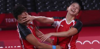 Ganda Putri Badminton Indonesia Lolos ke Final Olimpiade Tokyo Greysia Polii dan Apriyani Rahayu usai mengalahkan pasangan korsel, Lee So-Hee dan Shin Seung-Chan | Foto: Reuters