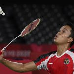 Anthony Ginting Rebut Perunggu Usai Bekuk Kevin Cordon di Olimpiade Tokyo 2020 Aksi tunggal putra Indonesia Anthony Sinisuka Ginting saat melawan Kevin Cordon dari Guatemala pada perebutan medali perunggu bulu tangkis Olimpiade Tokyo 2020 di Musashino Forest Sports Plaza di Tokyo pada 2 Agustus 2021.(AFP/ALEXANDER NEMENOV) | kompas.com