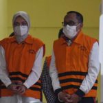 Bupati Probolinggo dan Hasan Aminuddin Ditahan di Rutan Selama 20 Hari ke Depan