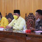 Wakil Bupati Tanjab Barat Memimpin Rapat Penanganan Terhadap Dampak Sosial Wakil Bupati Hairan, SH Memimpin Rapat Penanganan Terhadap Dampak Sosial