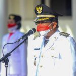 Bupati Tanjab Barat Menjadi Inspektur Upacara Pengibaran Bendera Merah Putih Bupati Tanjab Barat, Drs.H. Anwar Sadat, M.Ag, menjadi Inspektur Upacara Pengibaran Bendera Merah Putih