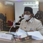 Bupati Tanjab Barat Menghadiri Sekaligus Membuka Rapat Video Conference Bupati Tanjab Barat Menghadiri Sekaligus Membuka Rapat Video Conference