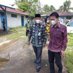 Bupati Tanjab Barat Turun Langsung untuk Mengecek Kondisi Mesin PDAM Bupati Anwar Sadat Turun Langsung untuk Mengecek Kondisi Mesin PDAM