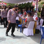 Kapolri Serahkan Oksigen Generator Bantu Penanganan Covid-19 di Papua Kapolri Serahkan Oksigen Generator Bantu Penanganan Covid-19 di Papua