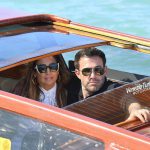 Datang ke Festival Film Venesia, Ben Affleck dan Jennifer Lopez Pamer Kemesraan