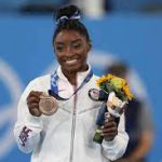 Simone Biles akan Bersaksi di Panel Senat AS Terkait Lambannya FBI Tangai Kasus Pelecehan Seksual oleh Mantan Dokter Tim Senam Larry Nassar