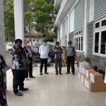DPD IPK Karo Sumbang 700 Ex Buku dan Alat Kesehatan ke SMP Negeri 2 Lau Baleng Penyerahan sumbangan buku dan alat kesehatan oleh DPD IPK KARO kepada perwakilan SMPN 2 Lau Baleng