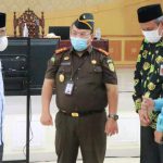 Bupati Tanjab Barat Hadiri Kegiatan Monitoring dan Evaluasi Penilaian Kinerja ASN Bupati Tanjab Barat Hadiri Kegiatan Monitoring dan Evaluasi Penilaian Kinerja ASN