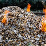 Hindari Potensi Penyalahgunaan, Bea Cukai Musnahkan Pita Cukai Dan Rokok Ilegal Pemusnahan rokok ilegal dan pita cukai oleh Bea cukai