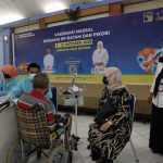 Sempena Hari Bakti ke-50, BP Batam Bersama PIKORI Gelar Vaksinasi Massal
