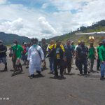 Ribuan Masyarakat Intan Jaya Papua Sambut Kedatangan Tiga Diakon Masyarakat antusias menyambut kedatangan tiga Diakon
