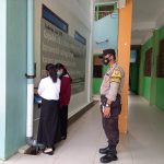 Cegah Penyebaran Covid-19, Polsek Lubuk Baja Cek Prokes Sekolah Tatap Muka Terbatas