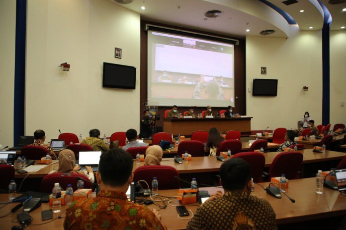 BP Batam bersama BURT DPR RI menggelar FGD Pusat Data Analitik, Kamis (28/10/21). Foto: Dok BP Batam