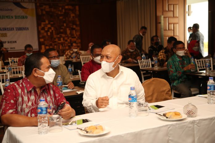 BP Batam laksanakan FGD pengawasan berbasis manajemen risiko di KTM Hotel Batam, Sabtu (20/11/21). Foto: Dok BP Batam