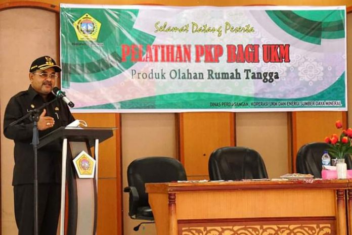 Bupati Karimun, Annur Rafiq saat pelatihan ketahanan pangan, Senin (29/11/21). Foto: Dok Pemkab Karimun