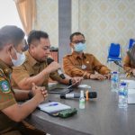 Gelar Silaturahmi Dengan Investor Tambang, Nizar Ingin Investasi Sesuai Aturan Bupati Lingga, Muhammad Nizar bersama OPD, Senin (11/10/2021) (Fot/Dok.)
